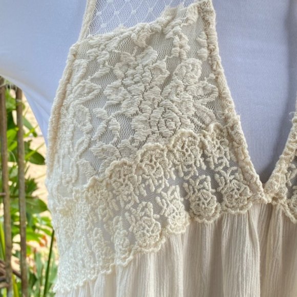 American Eagle outfitters size medium the cutest Lacy sleeveless  top  length 26 - Picture 5 of 8